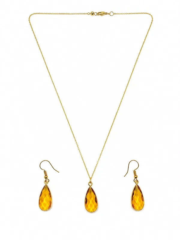 Gold_Tone_Teardrop_Pendant_Necklace_Set_for_Women
