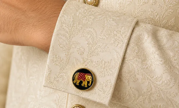 Gold_Tone_Elephant_Motif_Cufflinks_for_Men
