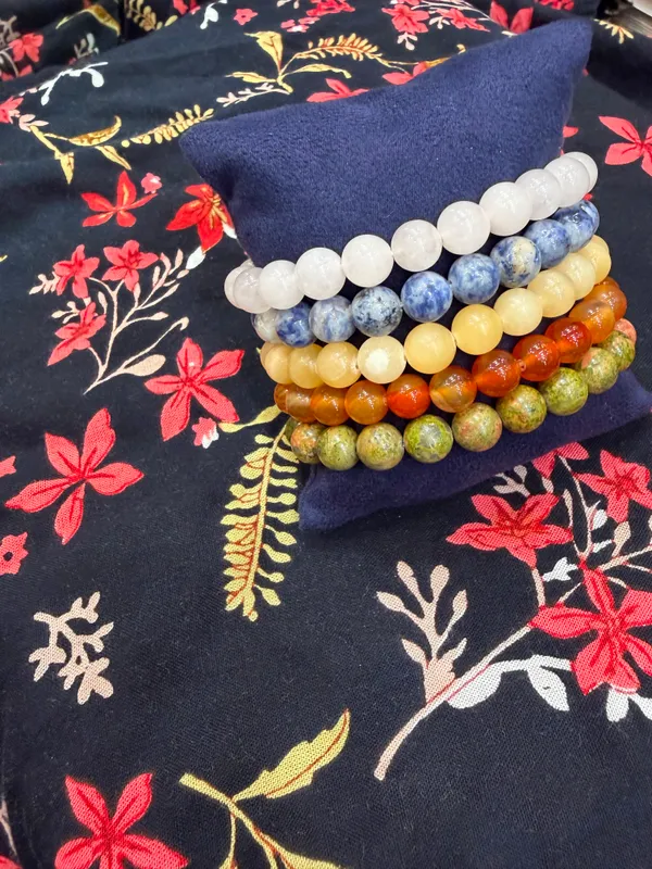 Multicolor_Beaded_Bracelet_Set_for_Women