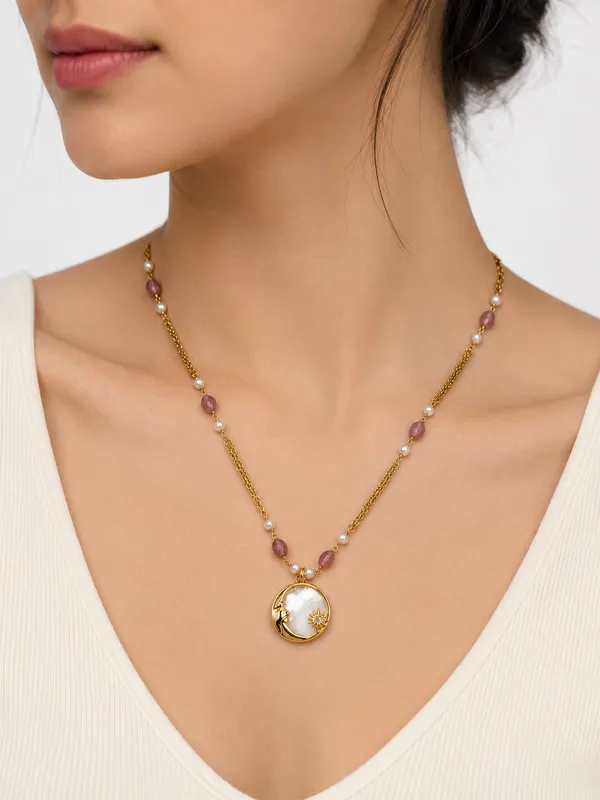 Gold-Tone_Statement_Pendant_Necklace_for_Women