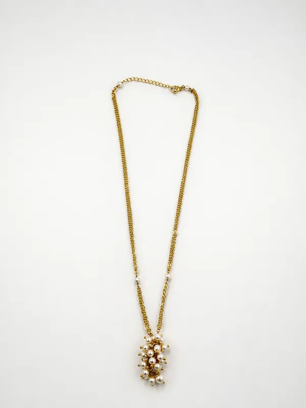 Gold_Tone_Pearl_Pendant_Necklace_for_Women