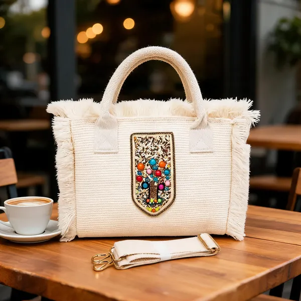White_Cotton_Tote_Bag_For_Women