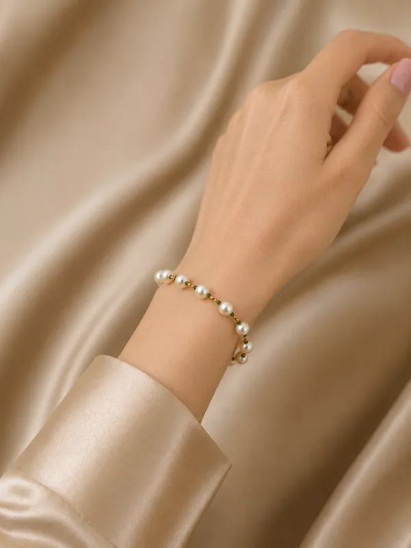 Gold_Tone_Pearl_And_Green_Bead_Bracelet_for_Women