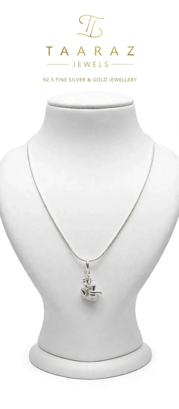 92.5_Fine_Silver_Ganesh_Pendant_Necklace