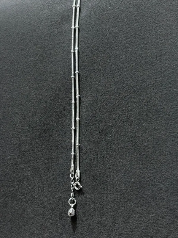 Silver_Tone_Beaded_Pendant_Necklace_for_Women