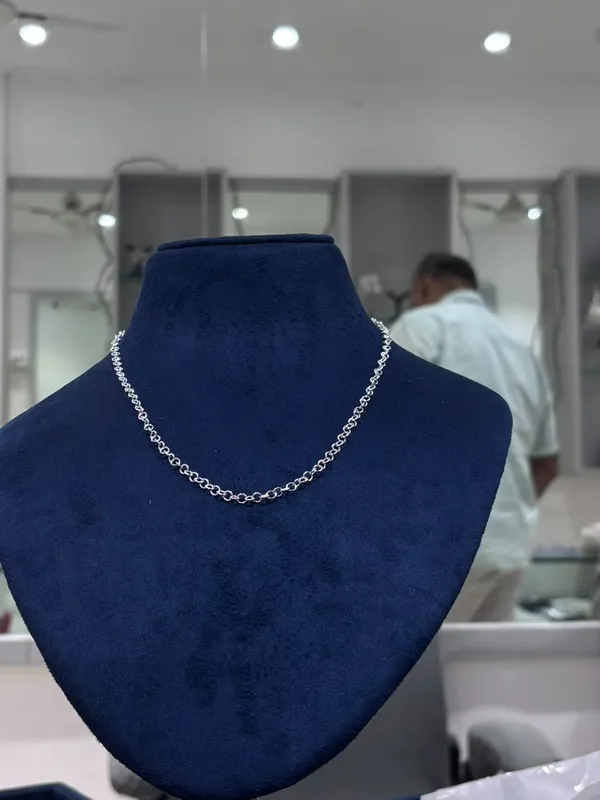 Silver_Link_Chain_Necklace_for_Women