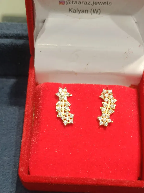 Gold_Tone_Floral_Stud_Earrings_for_Women