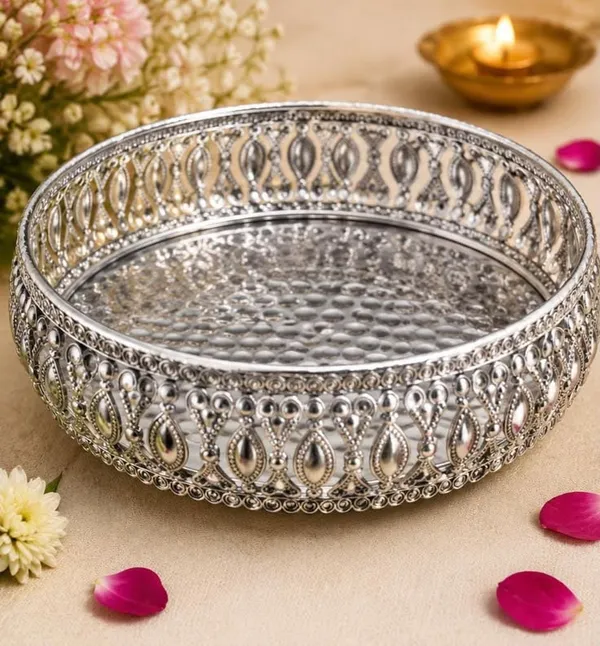 Metal_Traditional_Ornate_Round_Decorative_Tray