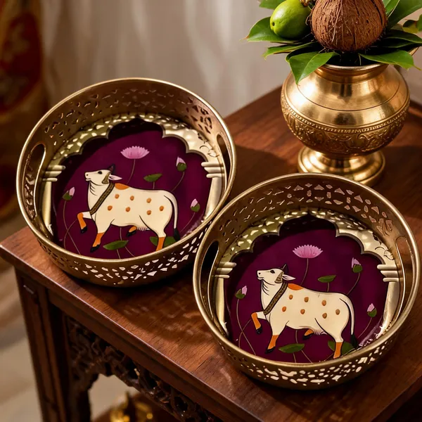 Metal_Traditional_Cow_Art_Decorative_Tray_Set