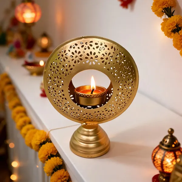 Metal_Festive_Floral_Cutwork_Diya_Holder