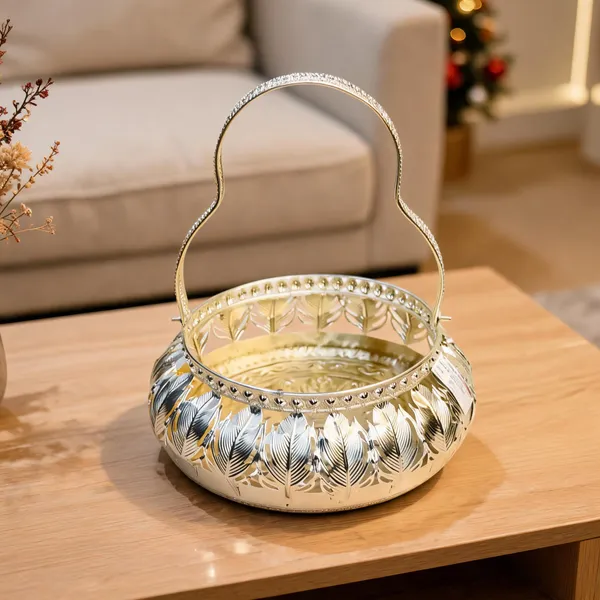 Metal_Festive_Embossed_Decorative_Basket_With_Handle