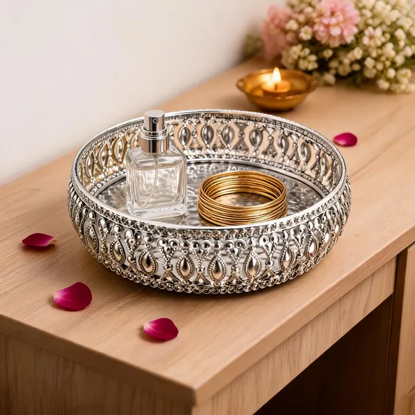 Metal_Traditional_Teardrop_Motif_Round_Decorative_Tray