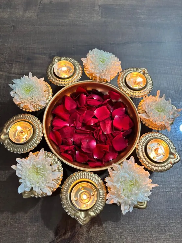 Metal_Festive_Floral_Diya_Pooja_Thali_Set