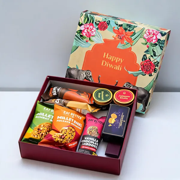 Diwali_Assorted_Snacks_And_Chocolate_Gift_Hamper