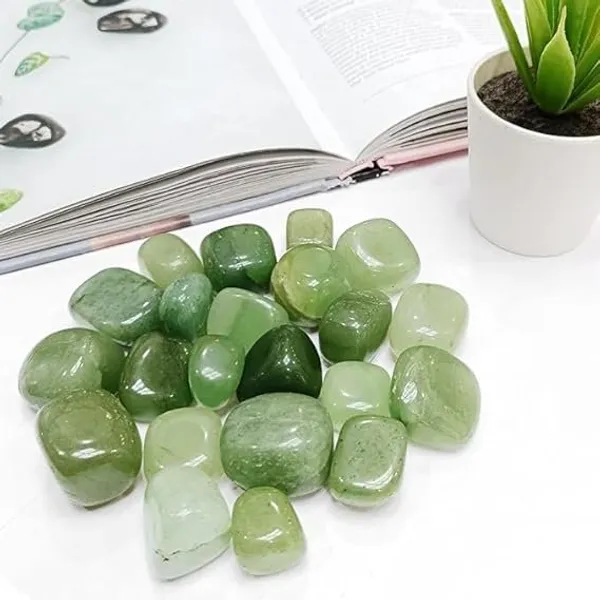 Green_Aventurine_Natural_Single_Tumble_Stone_Polished_Gemstone_1_Pc
