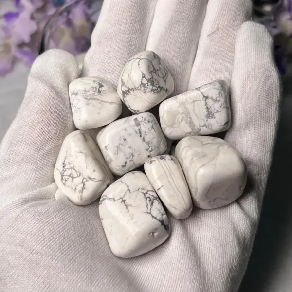 Howlite_Tumble_Stone_White_Howlite_Polished_Tumble_1_Pc
