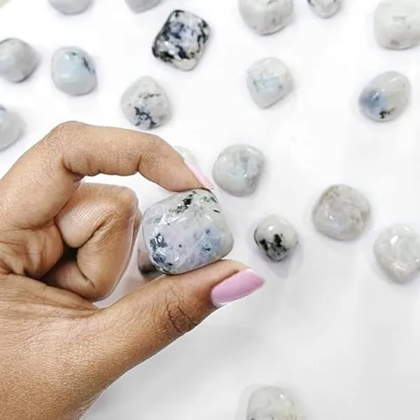 Rainbow_Moonstone_Natural_Single_Tumble_Stone_Polished_Gemstone_1_Pc