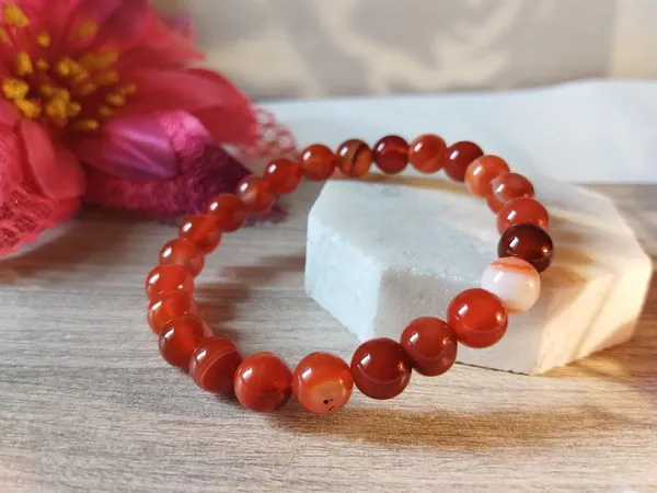 Red_Carnelian_Stone_Bracelet_For_Men_And_Women_Bead_Size_8_Mm