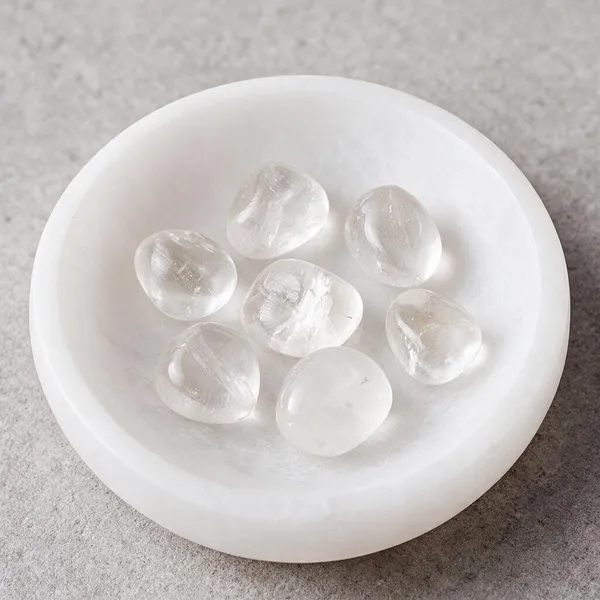 Clear_Quartz_Crystal_Single_Tumble_Stone_Gemstone_1_Pc