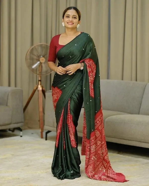 Green_Printed_Saree_For_Women