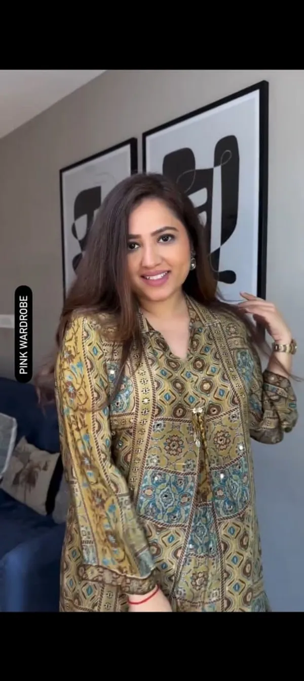 Multicolour_Printed_Straight_Kurta_Set_for_Women