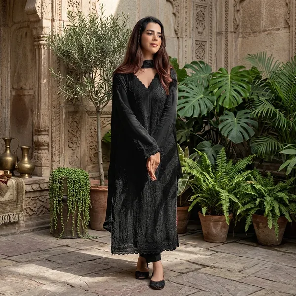 Black_Georgette_Embroidered_Anarkali_Suit_Set_For_Women