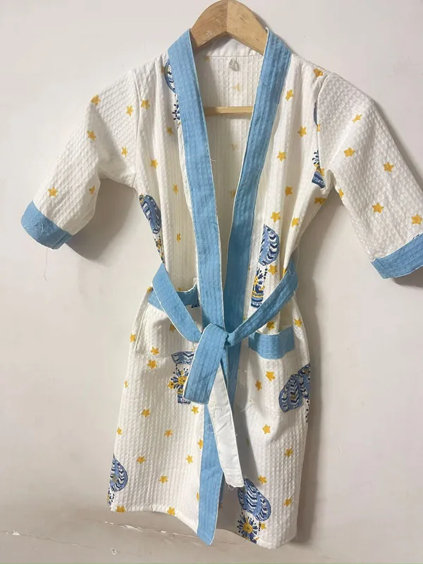 Multicolor_Waffle_Cotton_Kids_Bathrobes_For_Boys_&_Girls