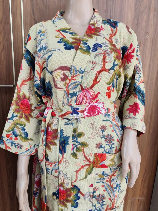 Multicolor_Cotton_Bathrobes_For_Unisex