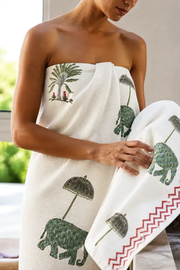 White_&_Green_Waffle_Cotton_Towels_For_Unisex