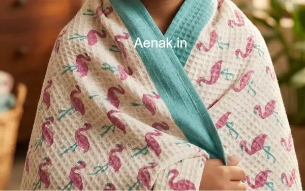 Pink_Sea_Green_Waffle_Cotton_Bathing_Towel_For_Boys_&_Girls
