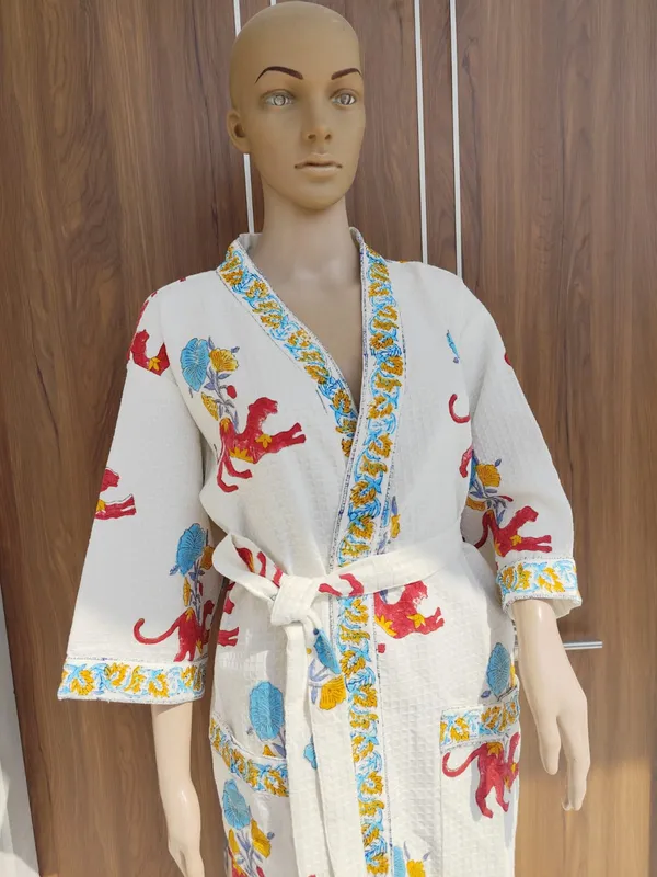 Multicolor_Cotton_Bathrobes_For_Unisex