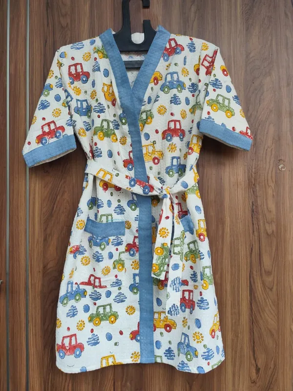 Multicolor_Waffle_Cotton_Kids_Bathrobes_For_Boys_&_Girls