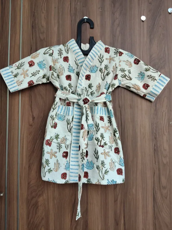 Multicolor_Waffle_Cotton_Kids_Bathrobes_For_Boys_&_Girls