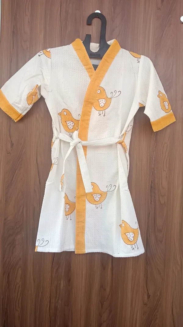 Multicolor_Waffle_Cotton_Kids_Bathrobes_For_Boys_&_Girls