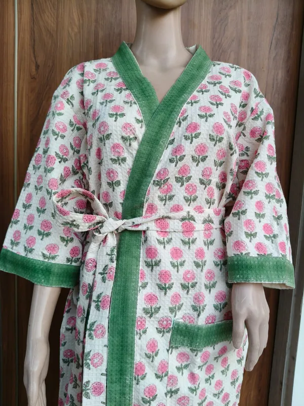 Multicolor_Cotton_Bathrobes_For_Unisex