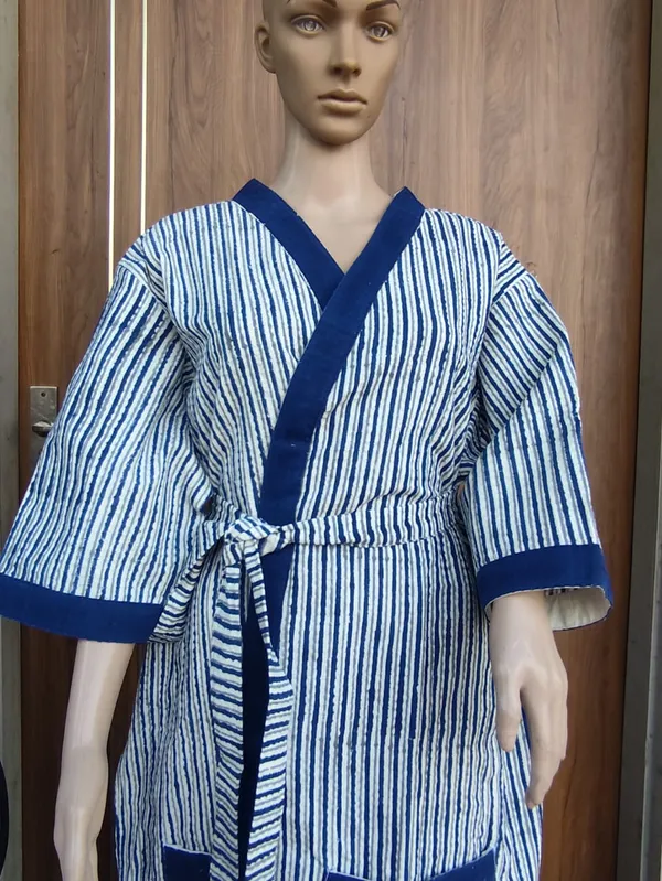 Multicolor_Cotton_Bathrobes_For_Unisex