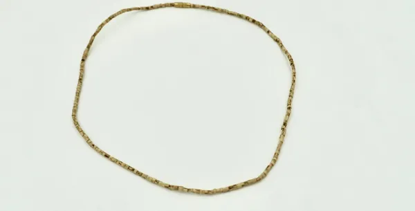 Sridha_Original_Tulsi_Kanthi_Mala_–_1_Round_Tulsi_Beads_Necklace_for_Men_&_Women_|_Prayer,_Meditation_&_Daily_Spiritual_Wear