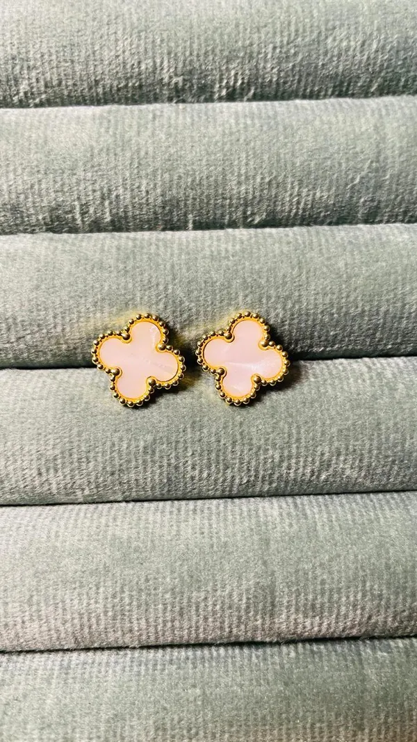 Souvelle_by_Trishh-Earrings-Golden
