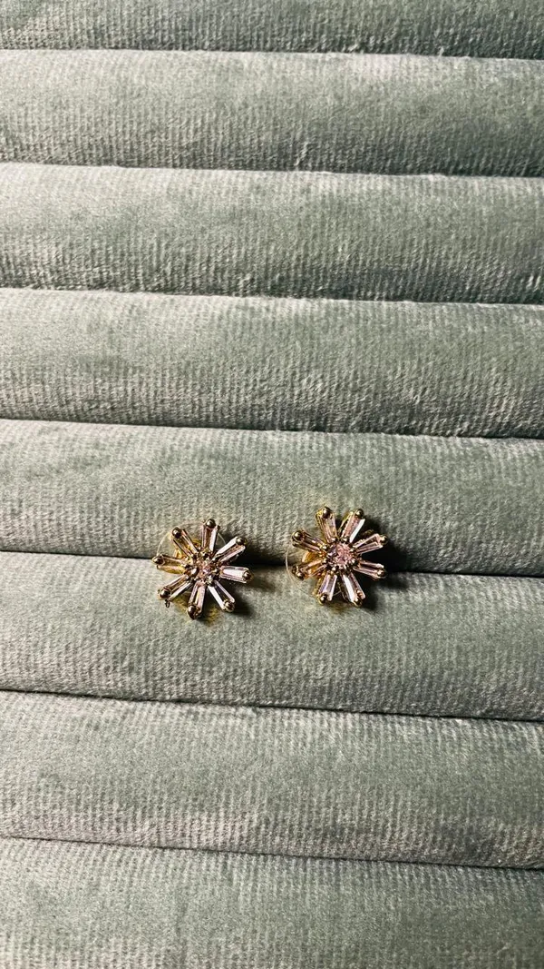 Souvelle_by_Trishh-Earrings-Transparent