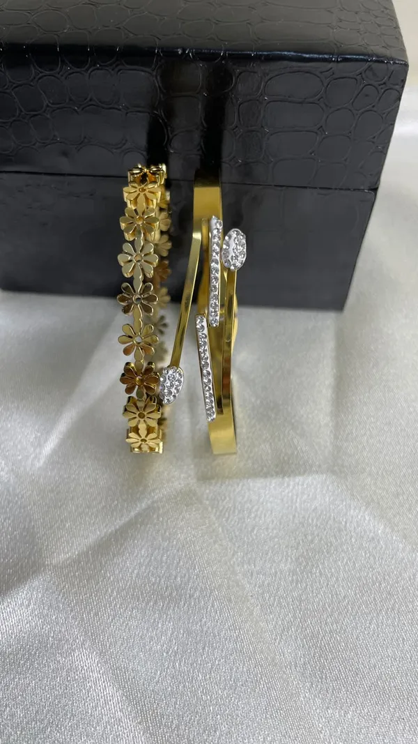 Souvelle_by_Trishh-bracelet_-Golden