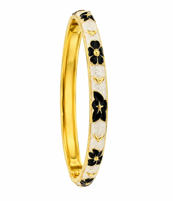 Souvelle_by_Trishh-enamel_bangles-white_&_black