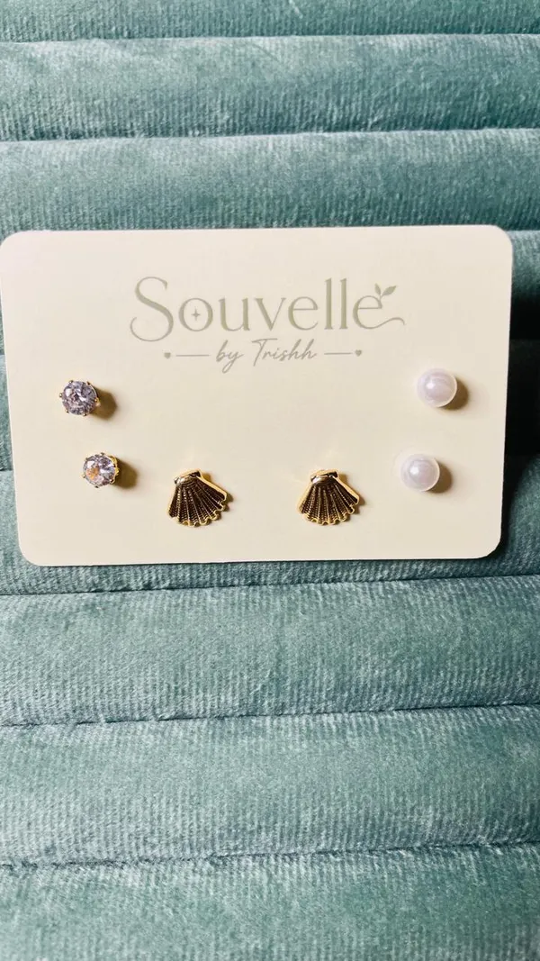 Souvelle_by_Trishh-Earrings-Golden
