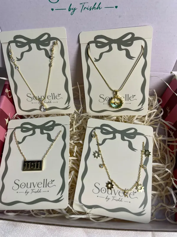 Souvelle_by_Trishh-Hamper-multi-colour