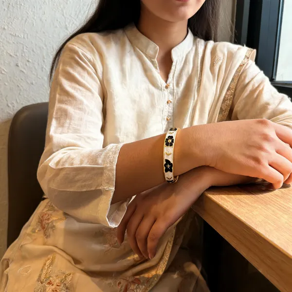 White_&_Black_Stainless_Steel_Enamel_Bangles_For_Women