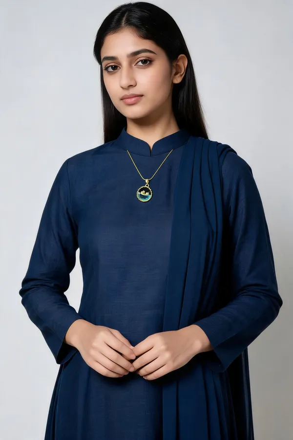 Golden_Stainless_Steel_Necklace_For_Women