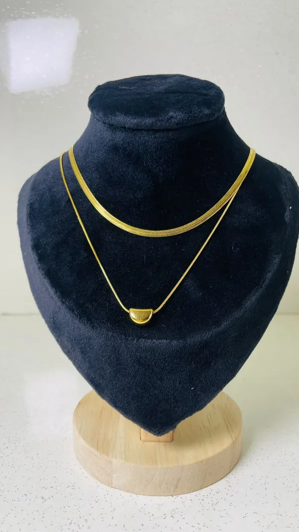 Souvelle_by_Trishh-necklace-Golden