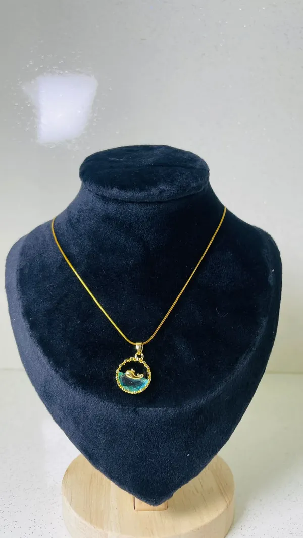Souvelle_by_Trishh-necklace-Golden