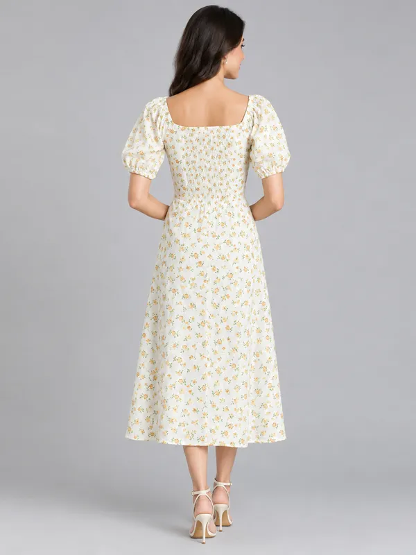Floral_Printed_White_Cotton_Tie-ups_Square_Neck_Short_Puff_Sleeve_Fit_and_Flare_Midi_Dress