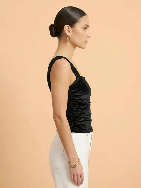Solid_Black_Velvet_Square_Neck_Sleeveless_Regular_Top