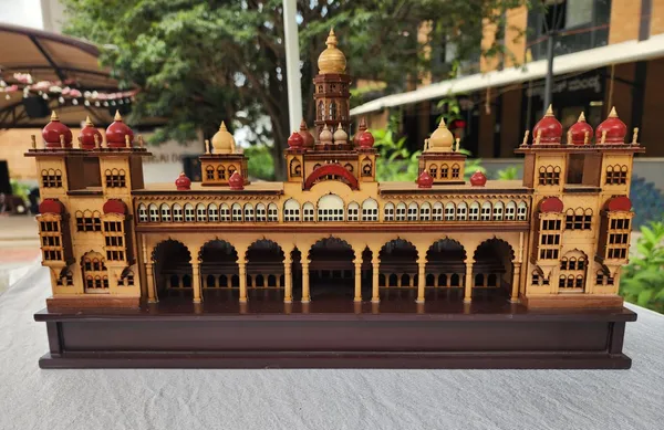 Wood_Traditional_Palace_Architectural_LED_Showpiece_16_Inch